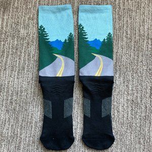 Men's Large Gone for a Run Printed Running Mid Calf Cushioned Crew Socks